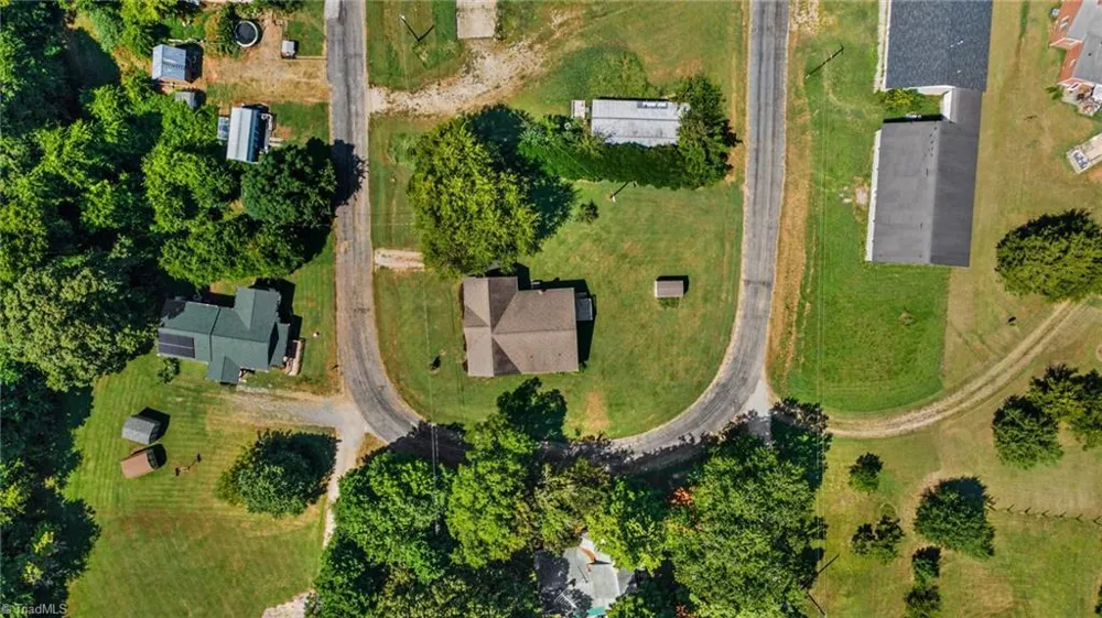 130 Loop Street Mocksville, NC 27028
