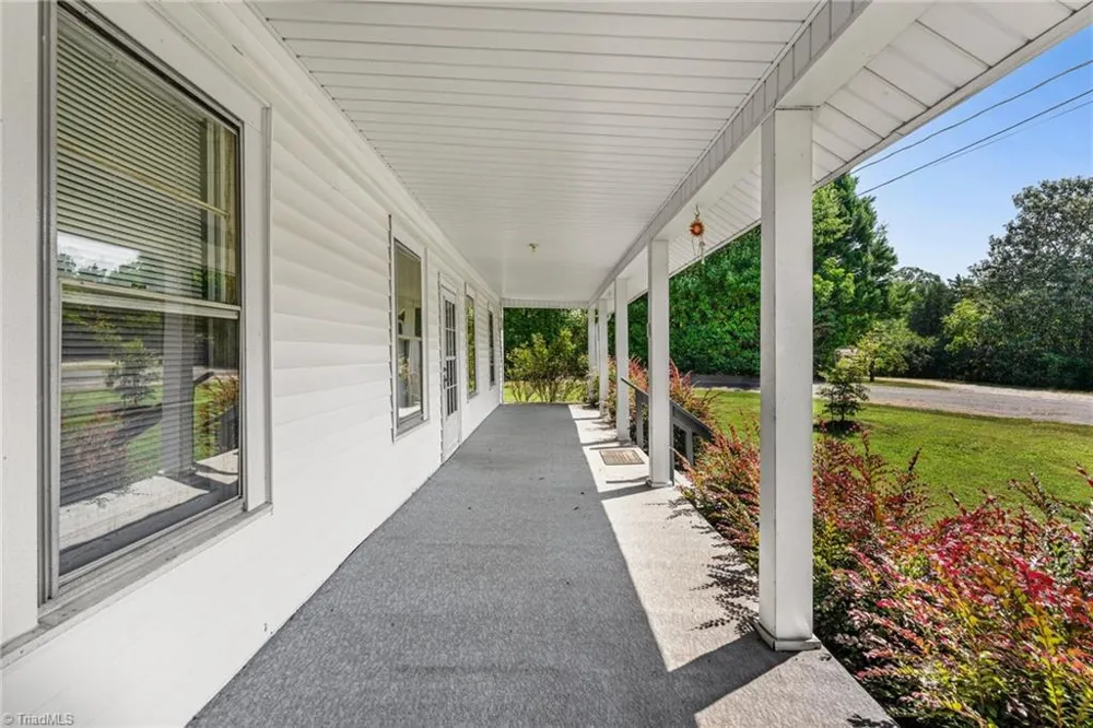 130 Loop Street Mocksville, NC 27028