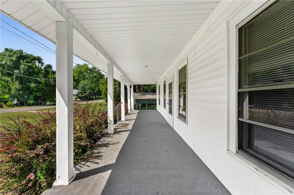 130 Loop Street Mocksville, NC 27028
