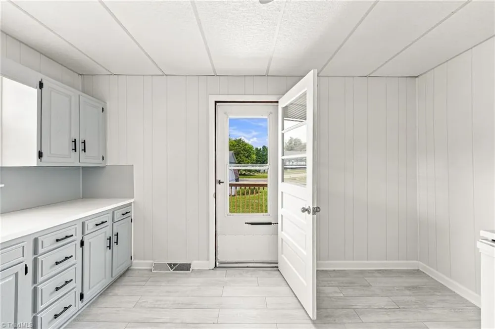 130 Loop Street Mocksville, NC 27028