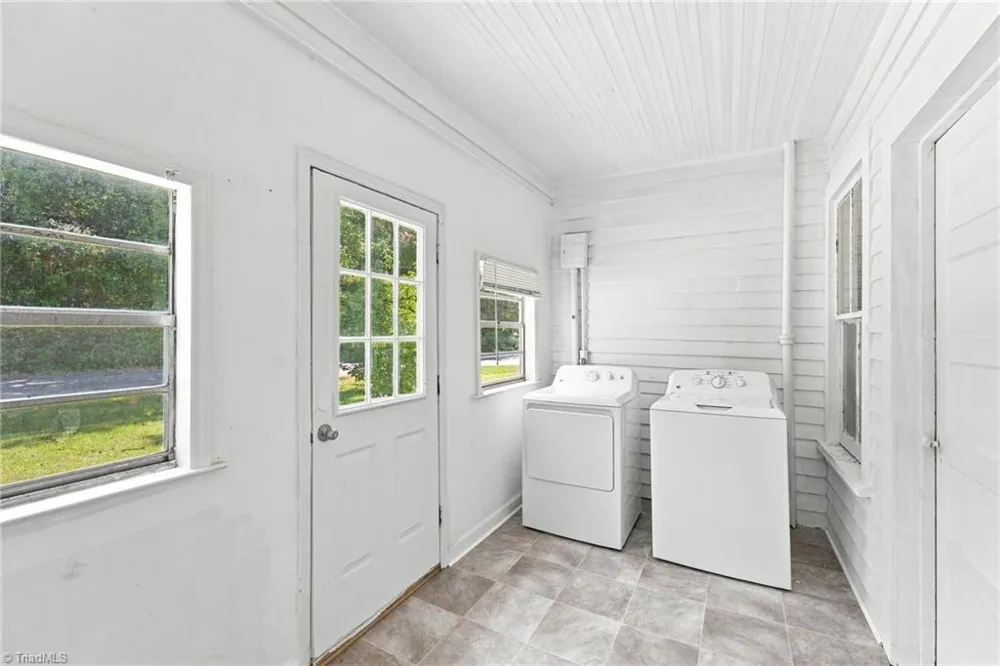 130 Loop Street Mocksville, NC 27028