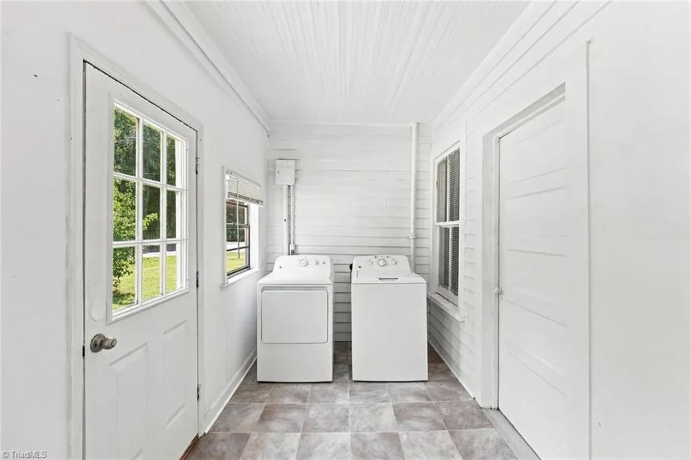 130 Loop Street Mocksville, NC 27028