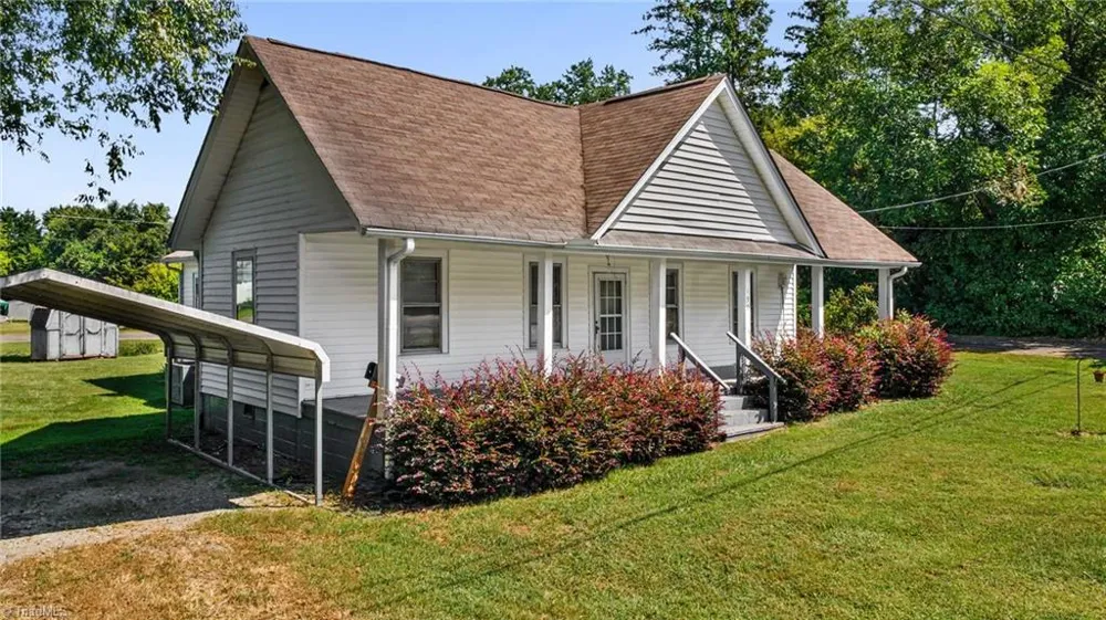 130 Loop Street Mocksville, NC 27028