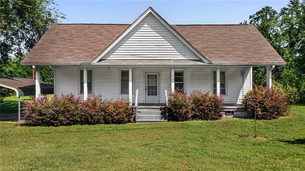130 Loop Street Mocksville, NC 27028