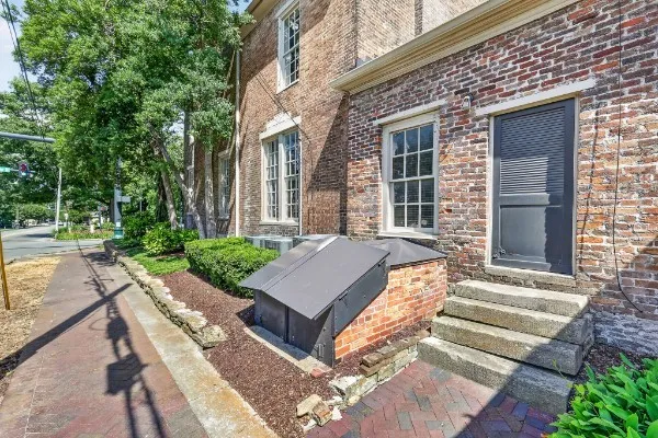 137 3rd Avenue Franklin, TN 37064