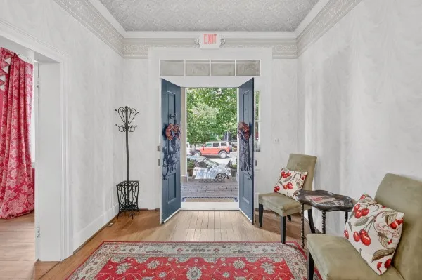 137 3rd Avenue Franklin, TN 37064