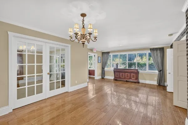 137 3rd Avenue Franklin, TN 37064