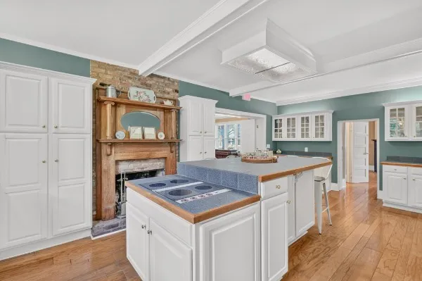 137 3rd Avenue Franklin, TN 37064