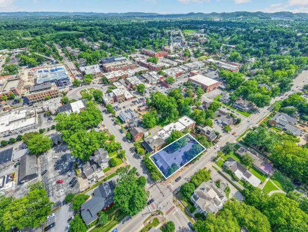 137 3rd Avenue Franklin, TN 37064