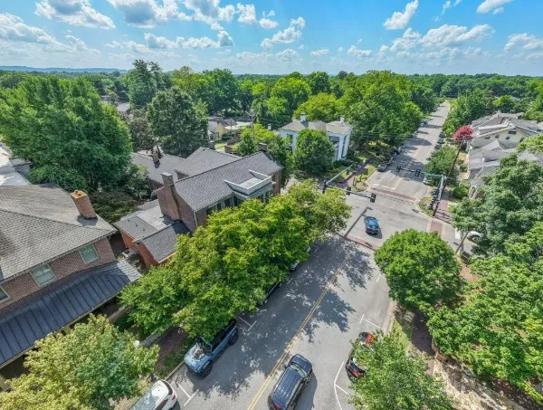 137 3rd Avenue Franklin, TN 37064