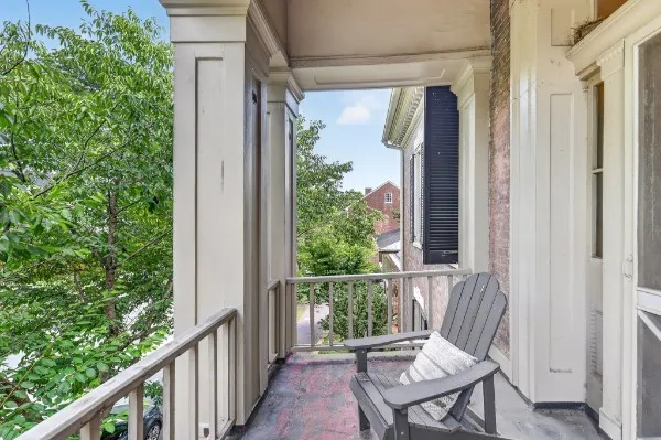 137 3rd Avenue Franklin, TN 37064