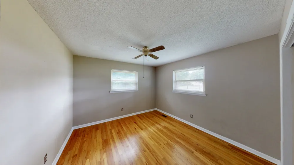 385 Bridge St Graysville, TN 37338