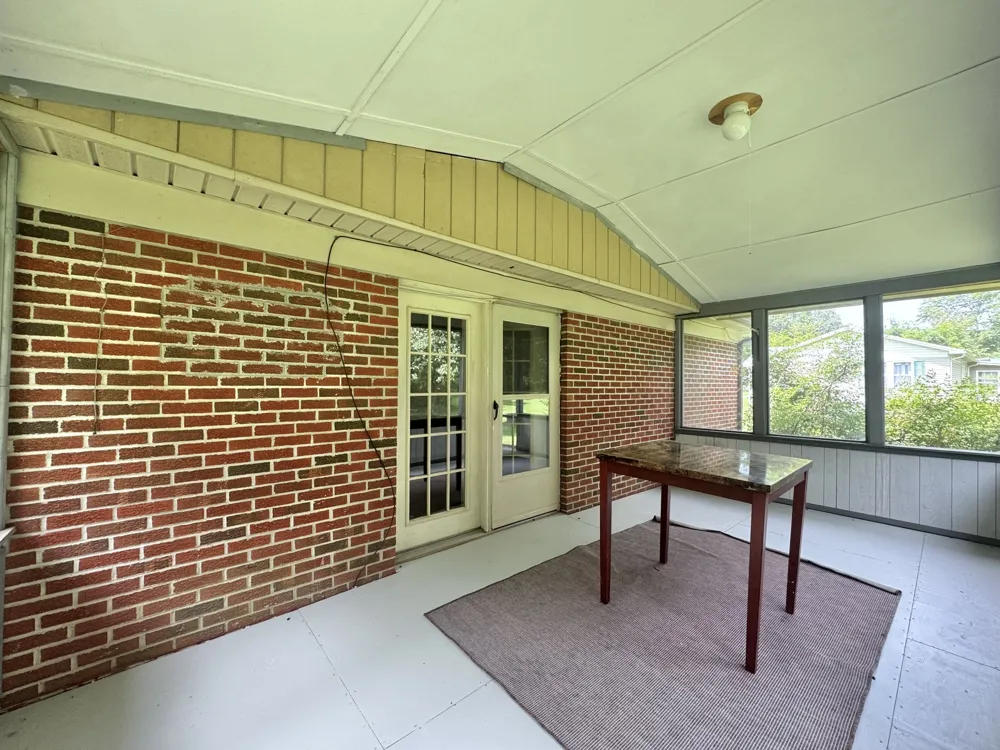 385 Bridge St Graysville, TN 37338