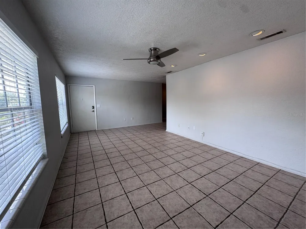 5343 HANSEL AVENUE #F4 Orlando, FL 32809