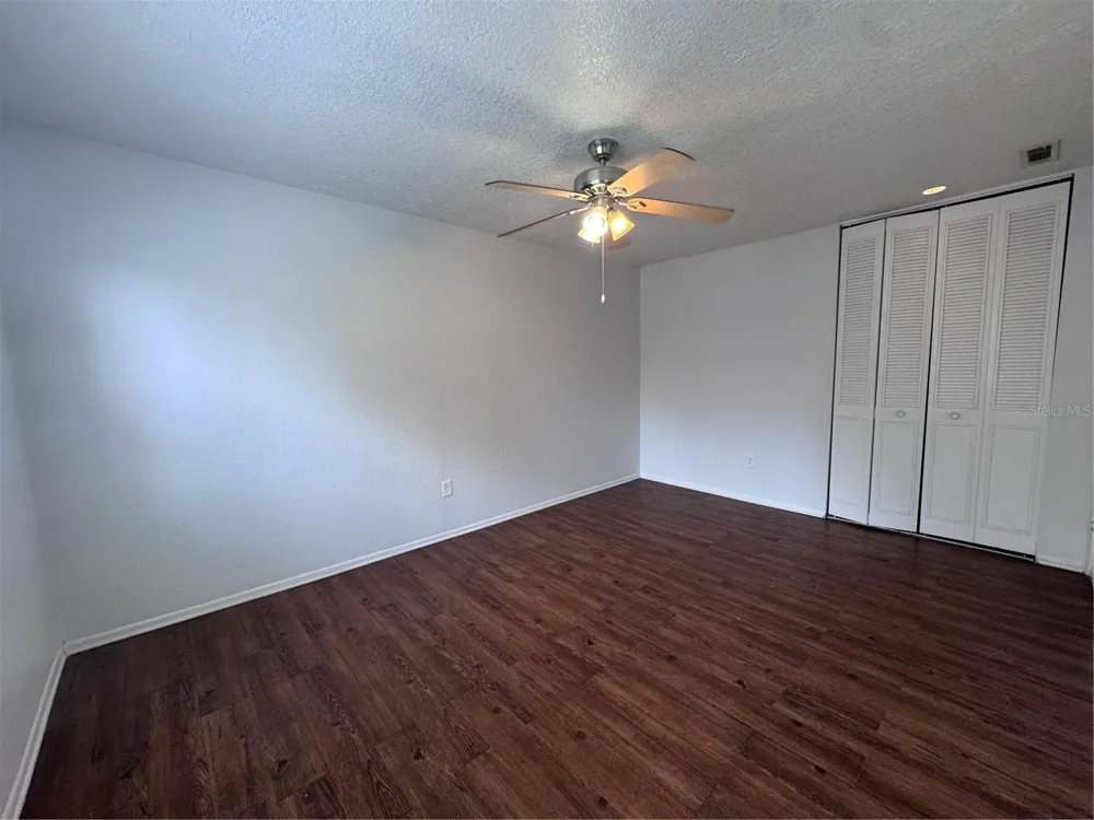 5343 HANSEL AVENUE #F4 Orlando, FL 32809