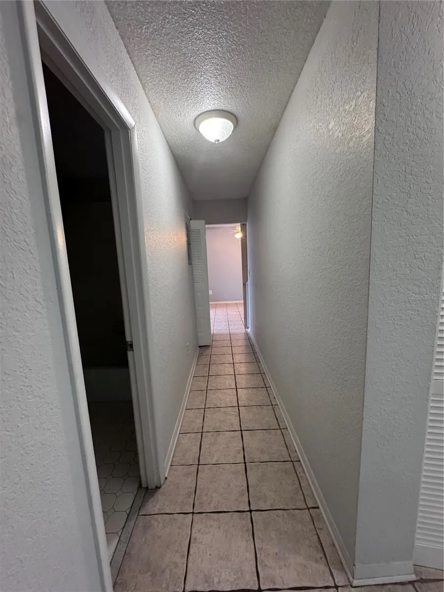 5343 HANSEL AVENUE #F4 Orlando, FL 32809