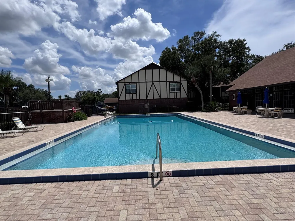 5343 HANSEL AVENUE #F4 Orlando, FL 32809