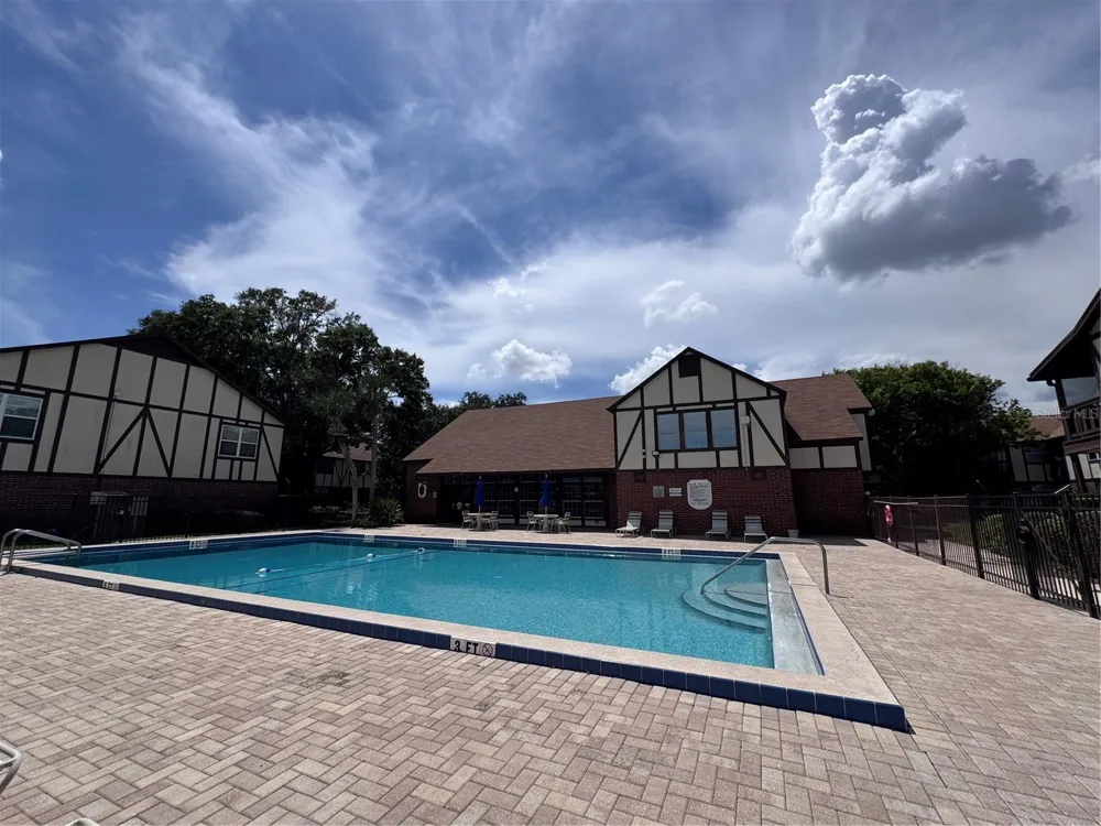 5343 HANSEL AVENUE #F4 Orlando, FL 32809