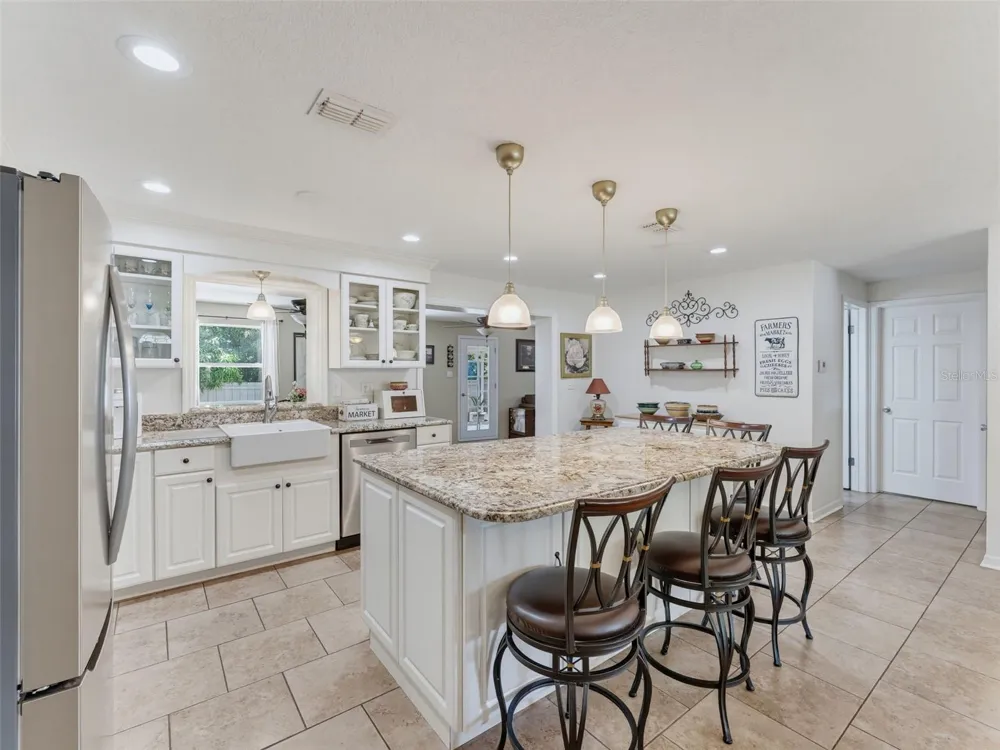 1575 JASMINE WAY Clearwater, FL 33756