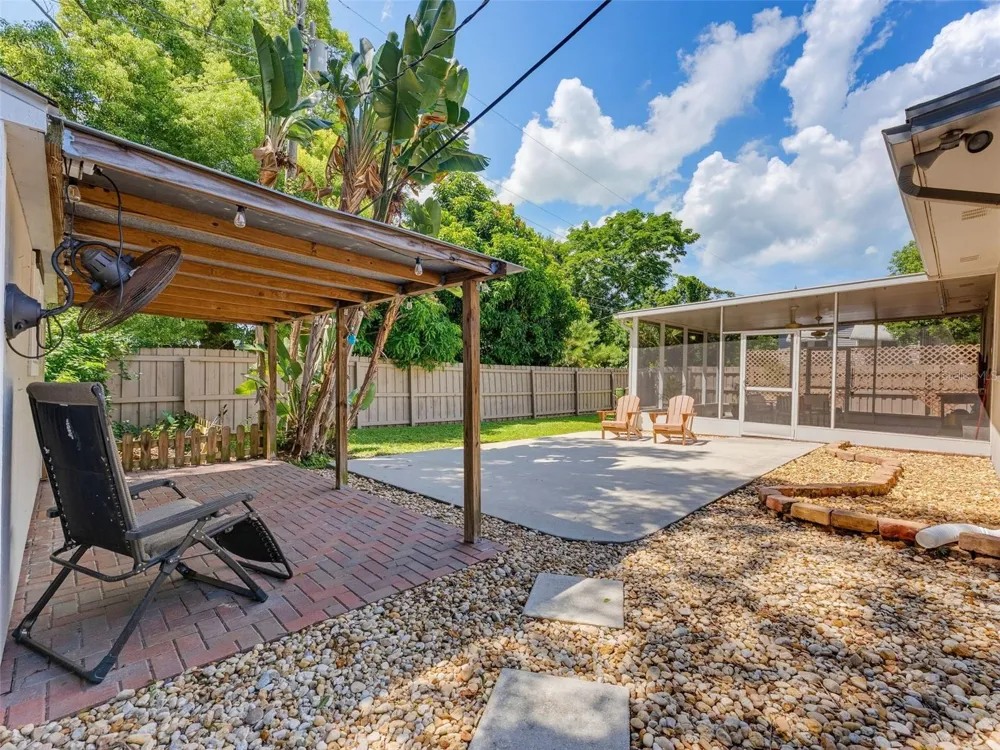 1575 JASMINE WAY Clearwater, FL 33756
