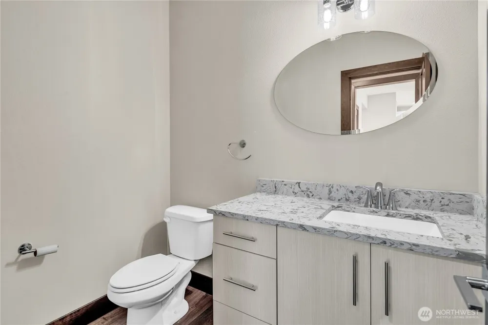 25212 138th Place SE Kent, WA 98042