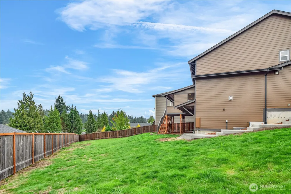 25212 138th Place SE Kent, WA 98042