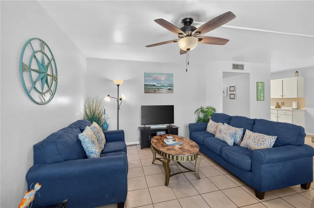 15005 WINDWARD DRIVE #122 Corpus Christi, TX 78418