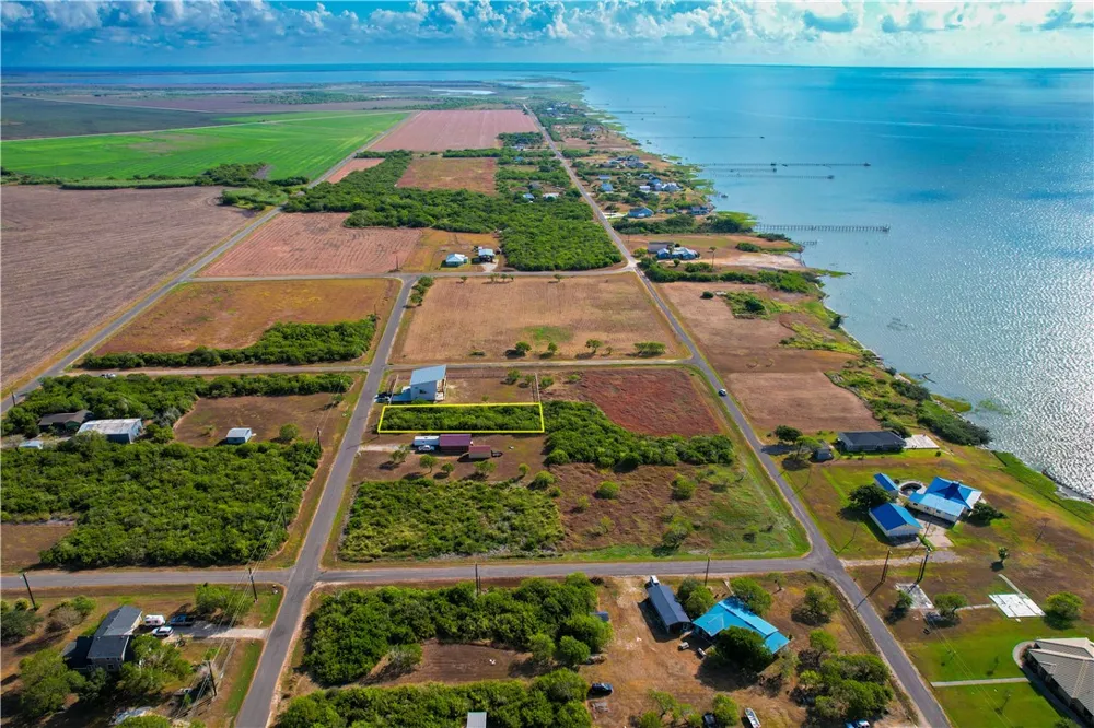 1510 Second St. Bayside, TX 78340