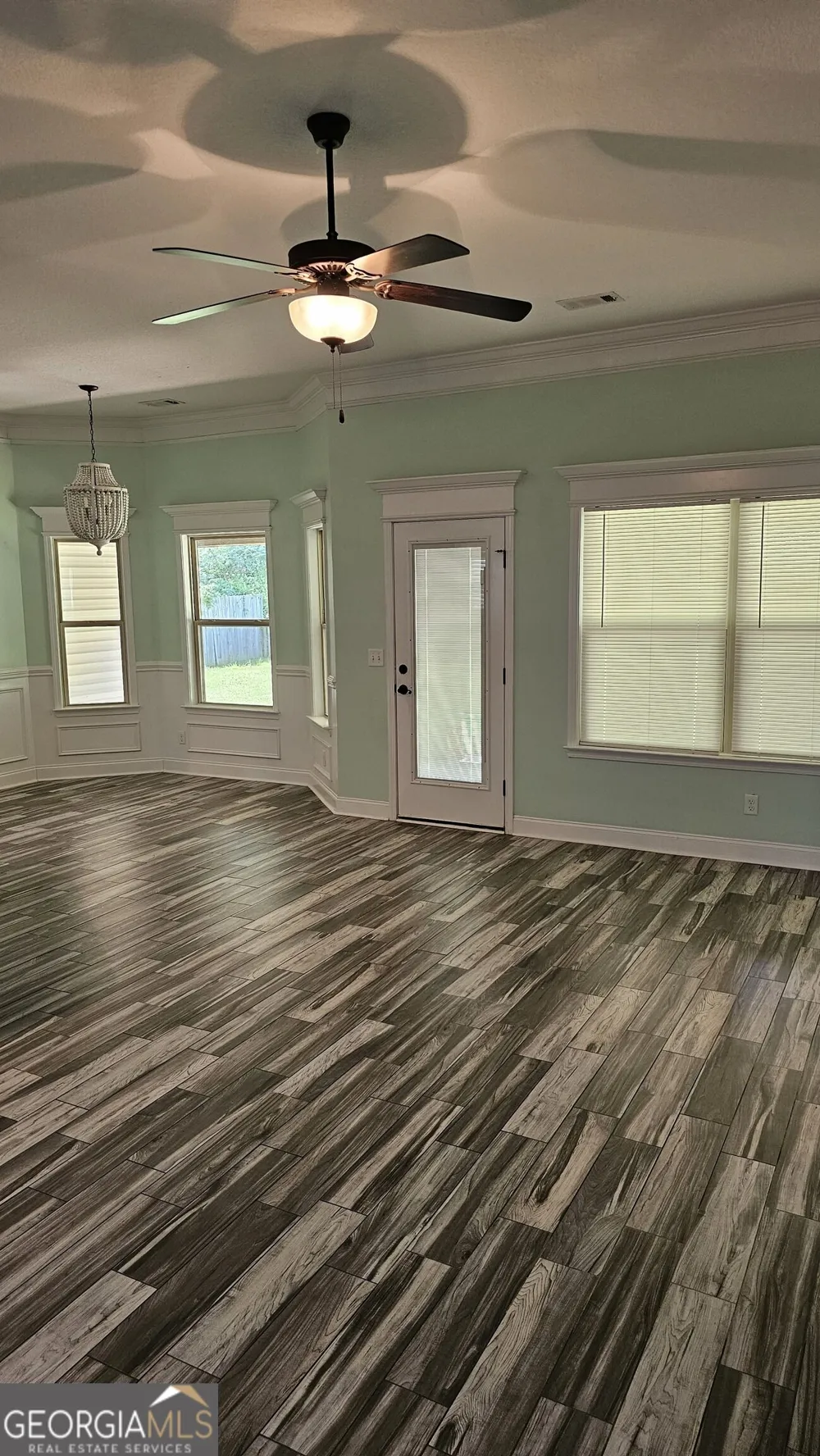 304 Durgin DR Bonaire, GA 31005