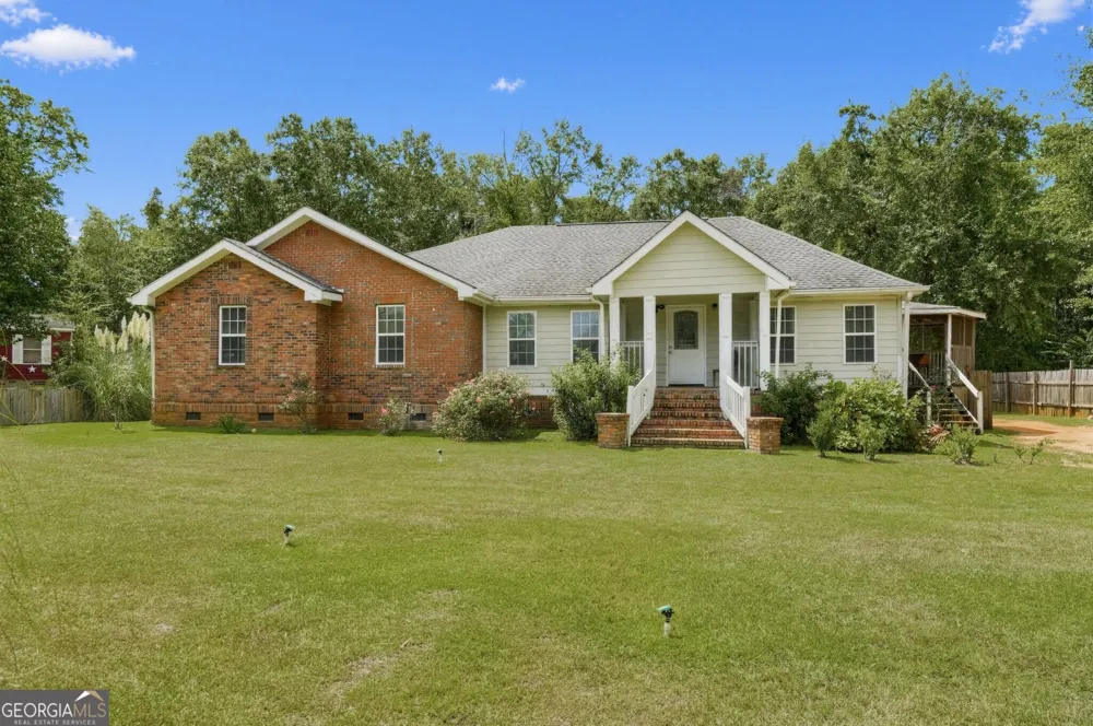 3020 Woodridge CT Albany, GA 31705