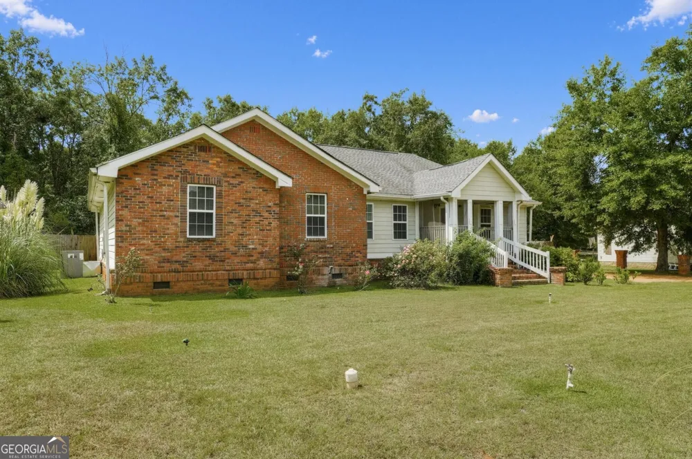 3020 Woodridge CT Albany, GA 31705