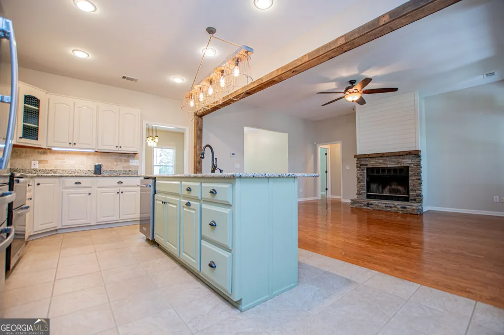 1591 Highway 61 Villa Rica, GA 30180