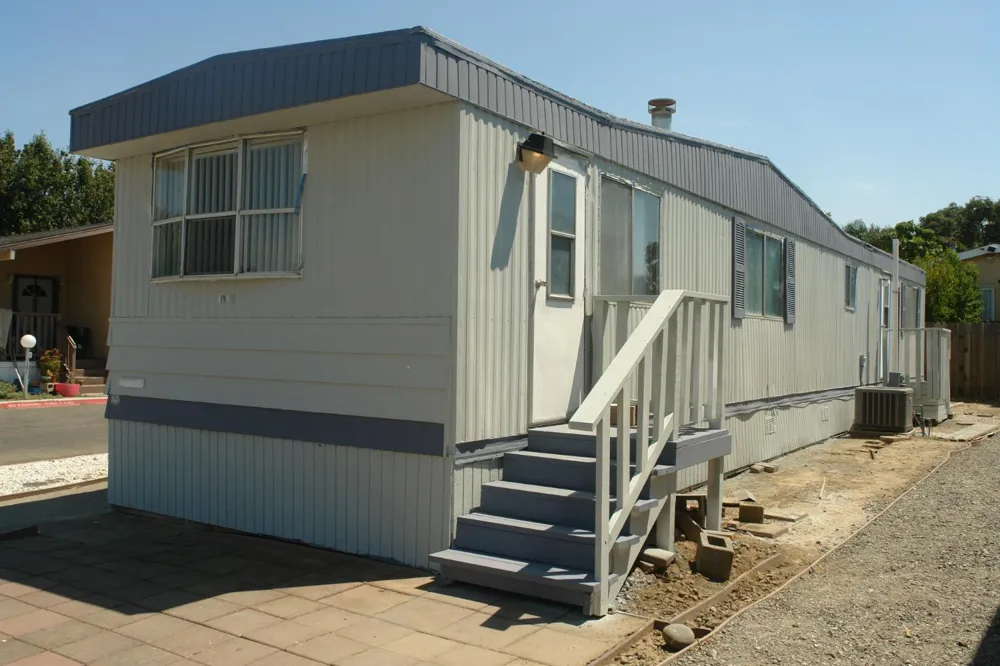100 Lyle Davis, CA 95616