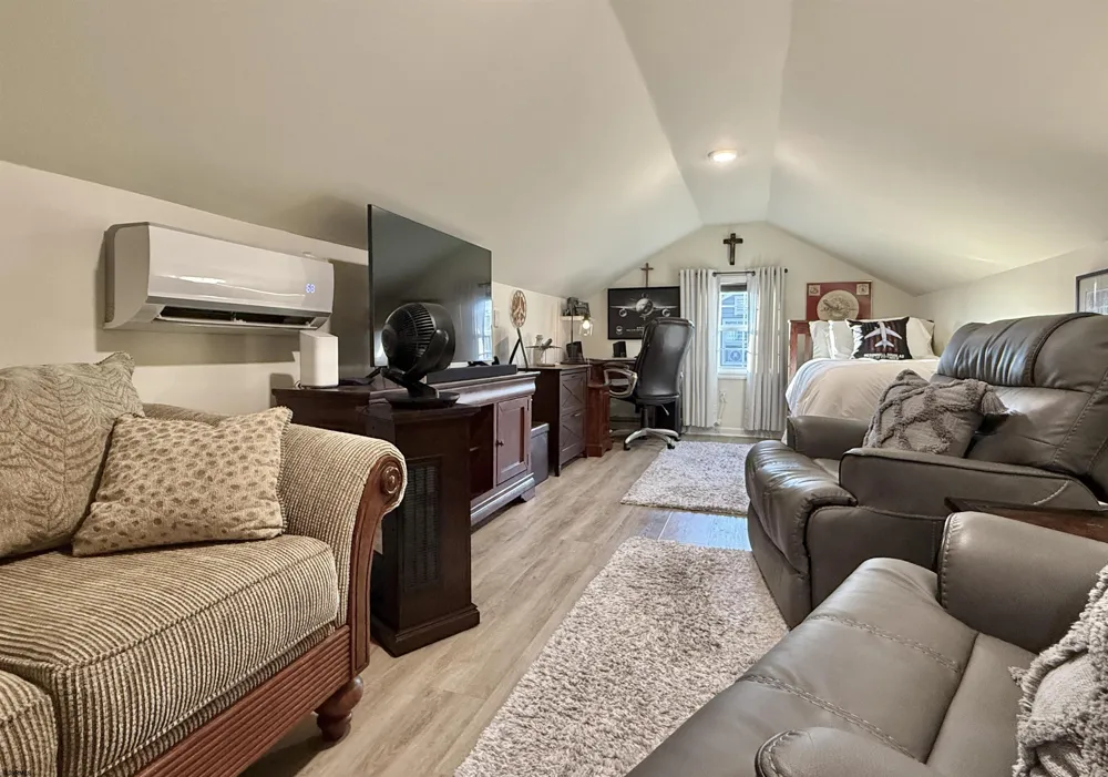 2058 Shore RD Seaville, NJ 08230