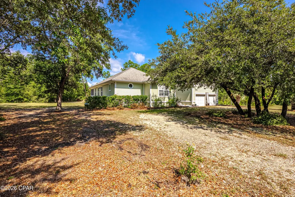3719 Long Road Southport, FL 32409