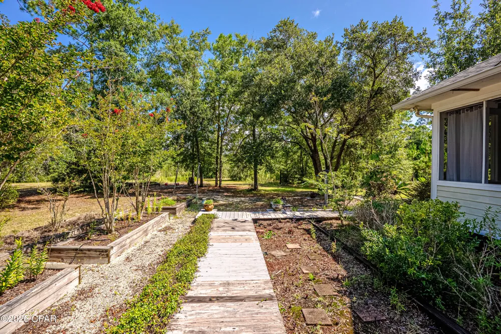 3719 Long Road Southport, FL 32409