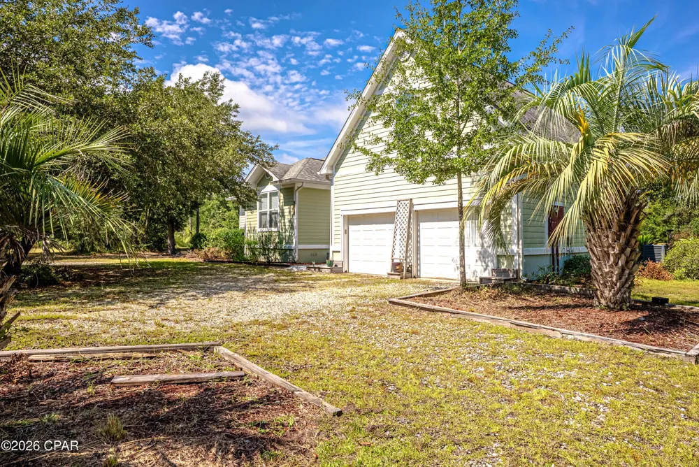 3719 Long Road Southport, FL 32409