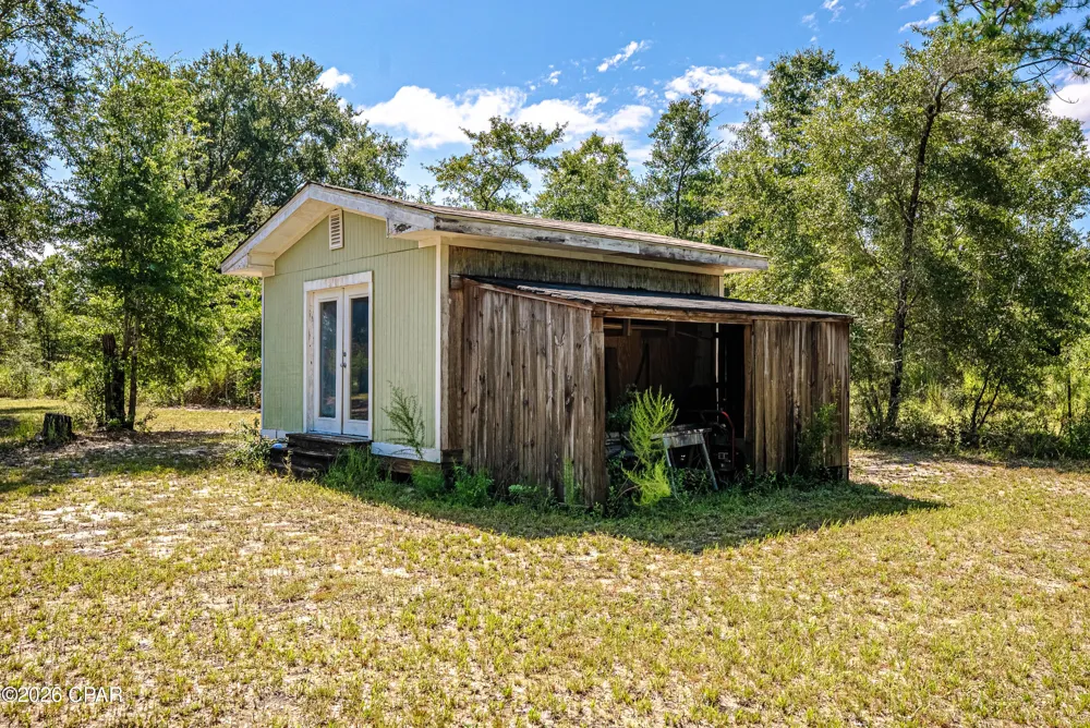 3719 Long Road Southport, FL 32409