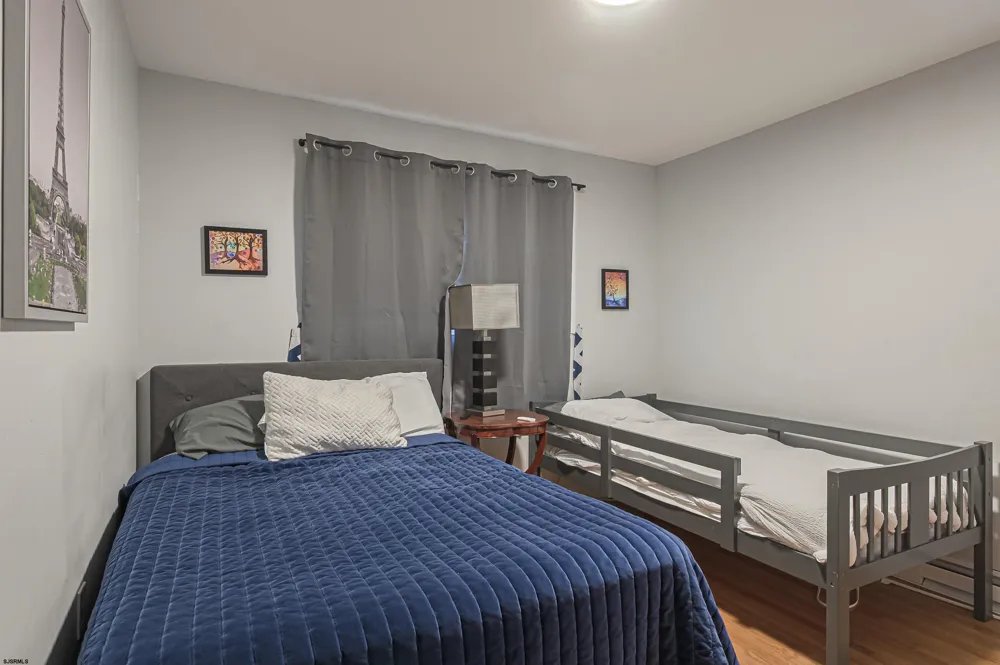 48 W Bolton Ave Absecon, NJ 08201