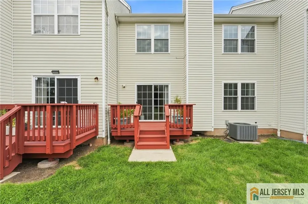 26 E Burgess Drive #26 Piscataway, NJ 08854