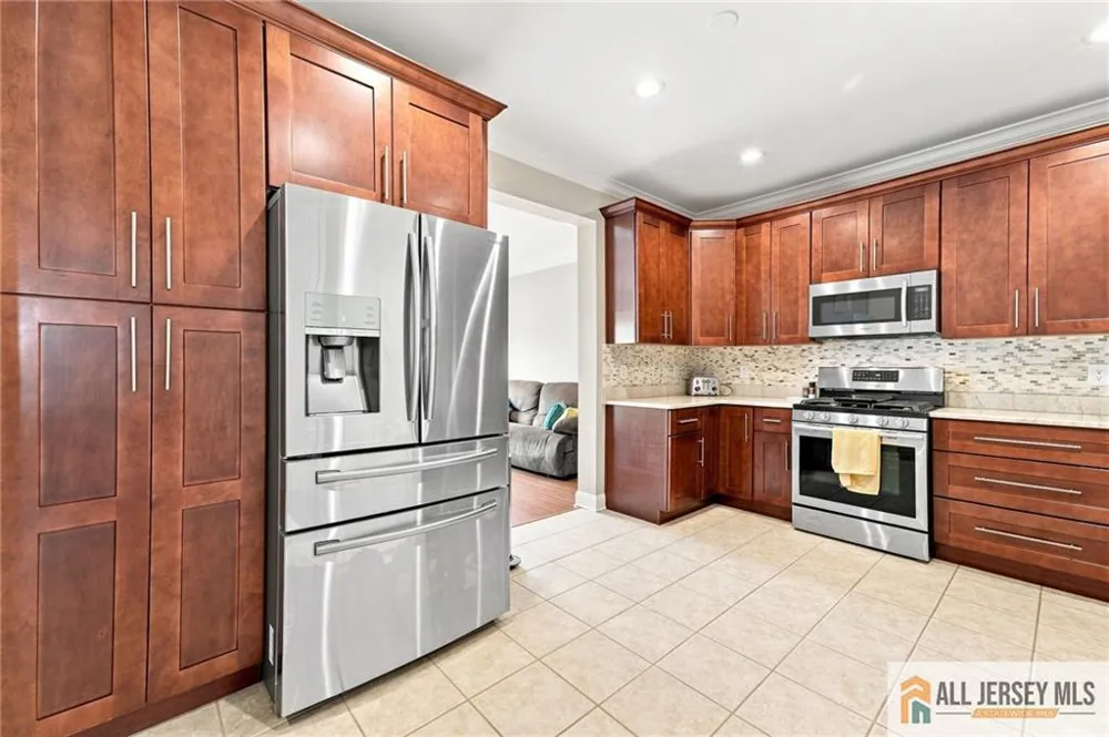 26 E Burgess Drive #26 Piscataway, NJ 08854