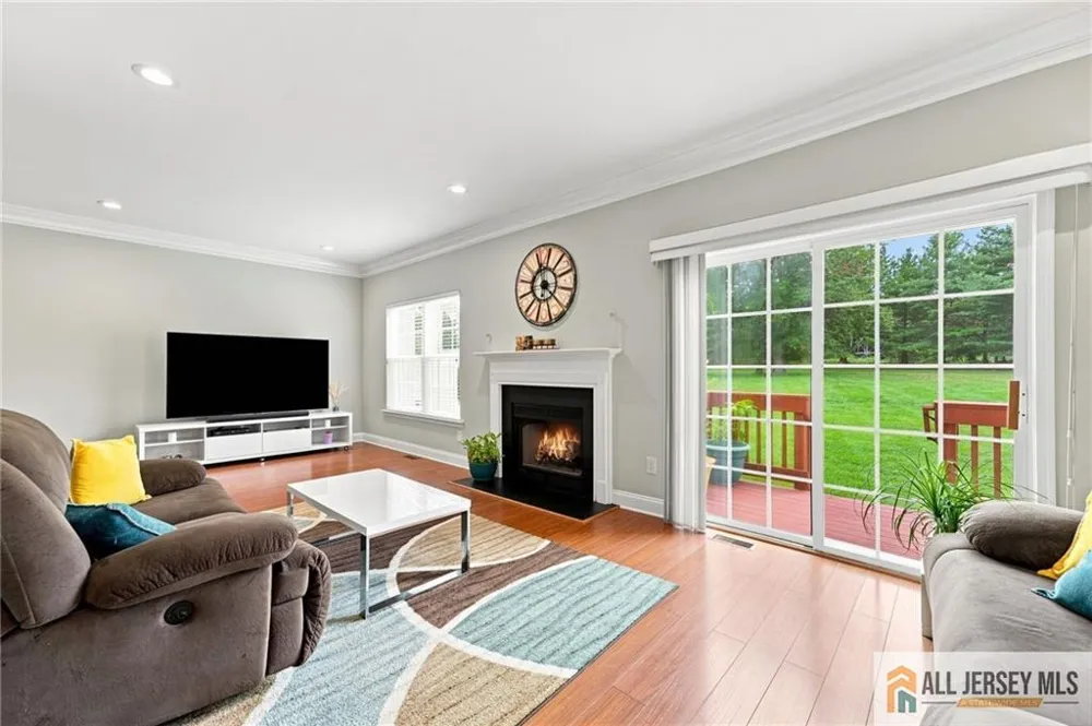 26 E Burgess Drive #26 Piscataway, NJ 08854