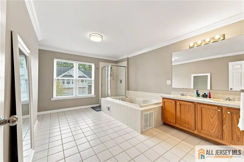 26 E Burgess Drive #26 Piscataway, NJ 08854