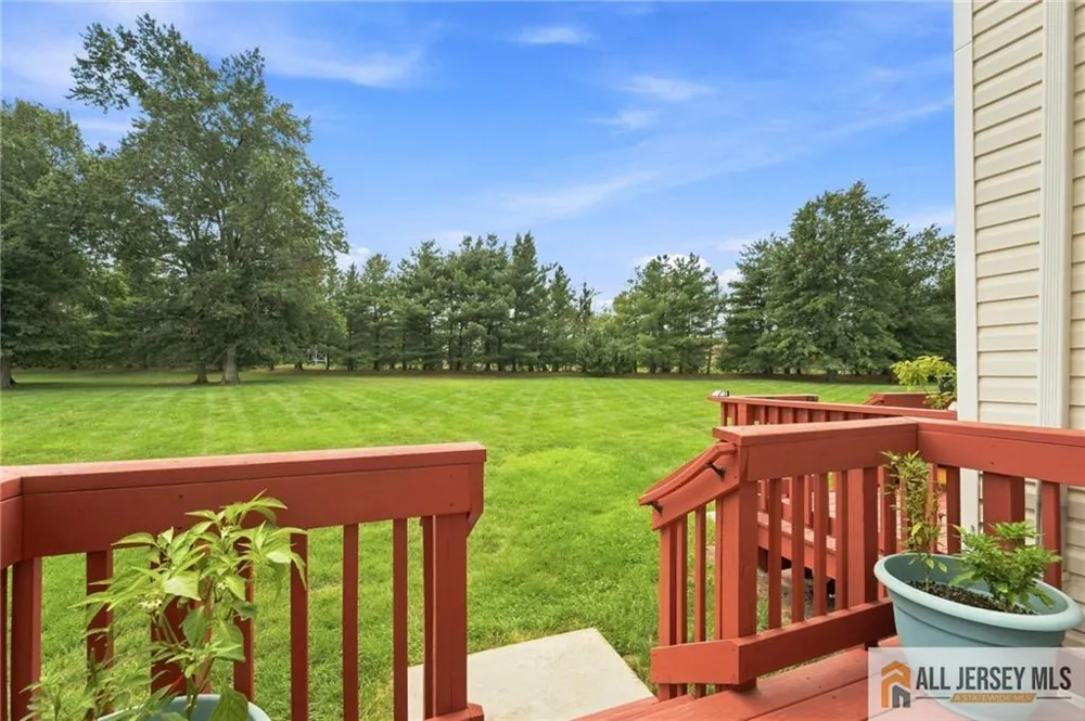 26 E Burgess Drive #26 Piscataway, NJ 08854