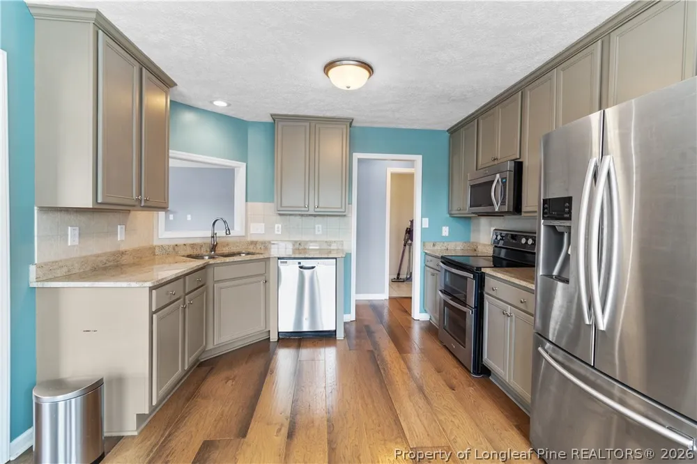 108 Camberly Lane Aberdeen, NC 28315