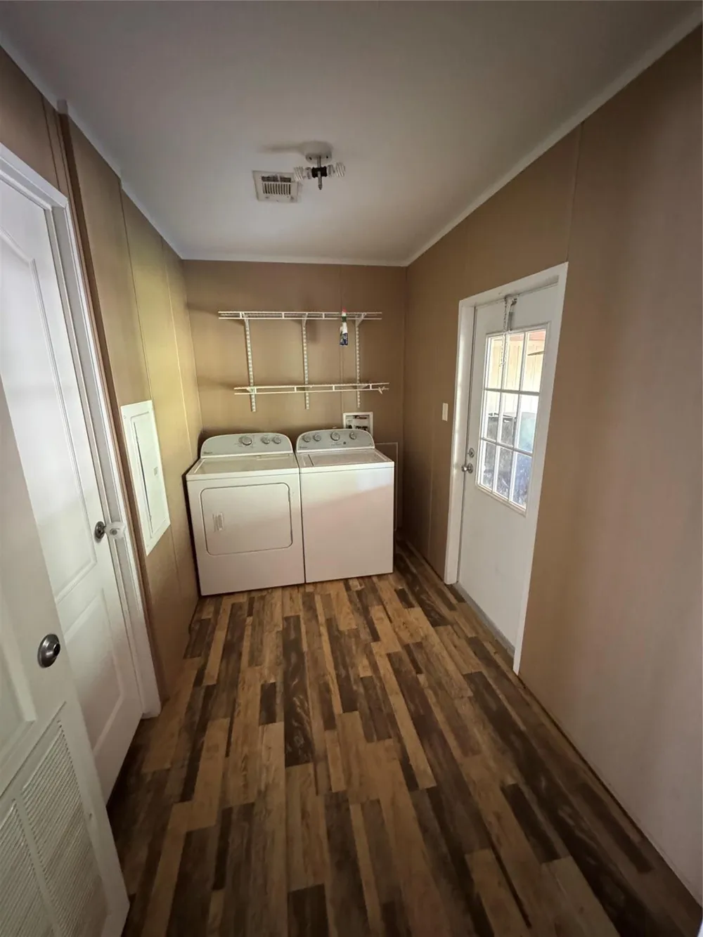 20310 Great Lake St Waller, TX 77484