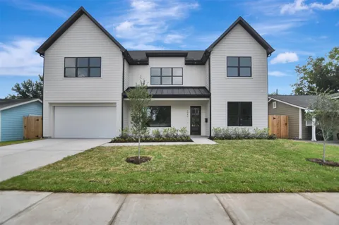 1946 Pech Road