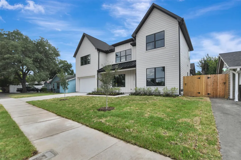 1946 Pech Road Houston, TX 77055