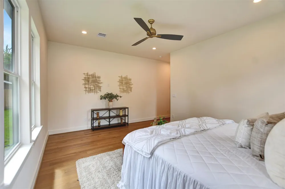1946 Pech Road Houston, TX 77055