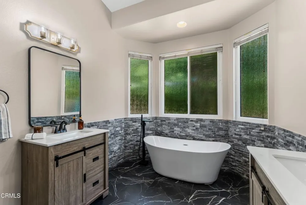 1435 Fitzgerald Road Simi Valley, CA 93065